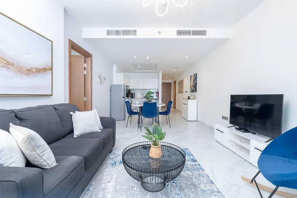 دبي Cobalt Apartment With Burj Khalifa View- Suiteable